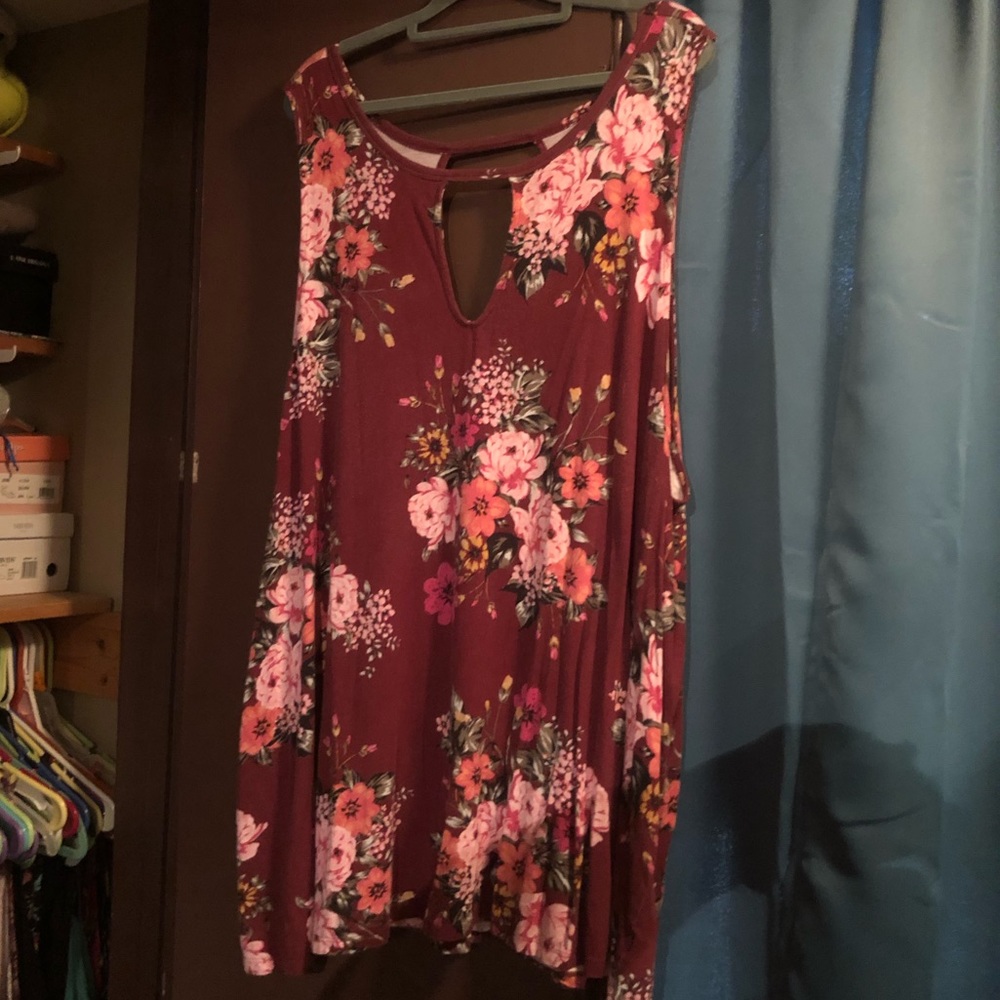 Torrid - floral tank top - Size 5